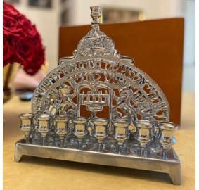Rebbe's Menorah Replica