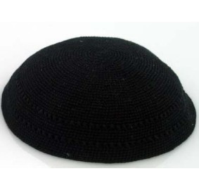 KNIT YARMULKA - BLACK - DMC 19 CM