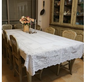 Tablecloth for Shabbos & Yomtov