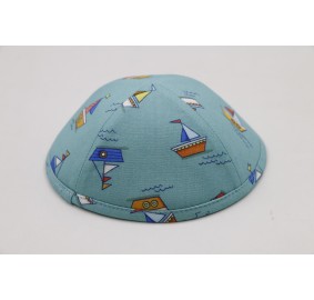 Kippah Sailing By