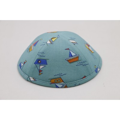 Kippah Sailing By