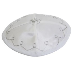 Bris Kippah White and Silver 